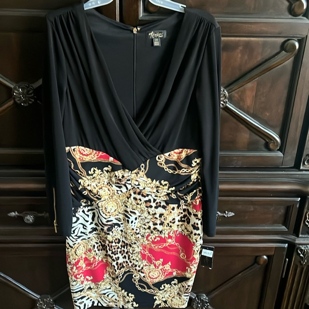 Thalia dress NWT 😍Gorgeous print